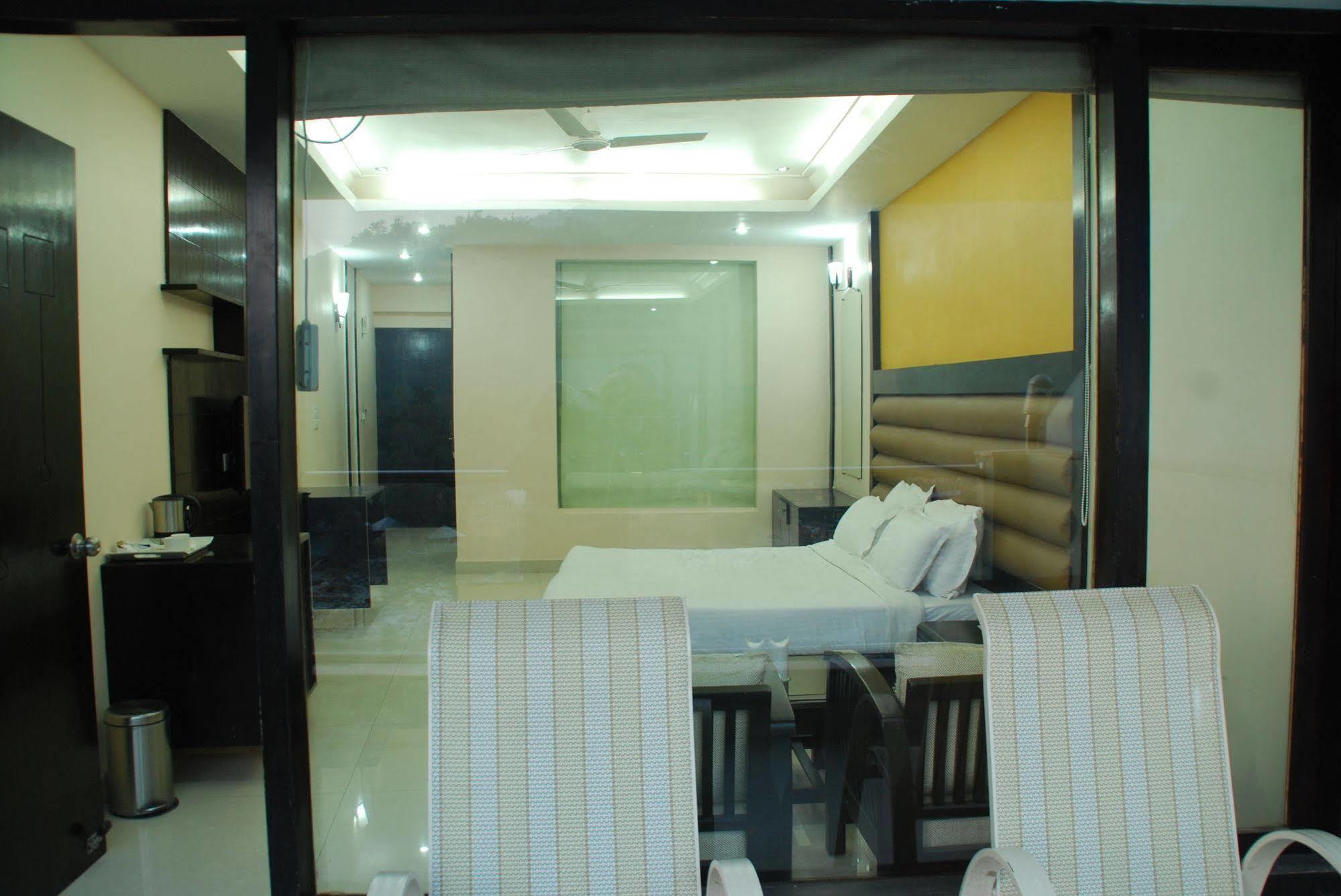 Ganga Beach Resort Rishikesh Exterior photo