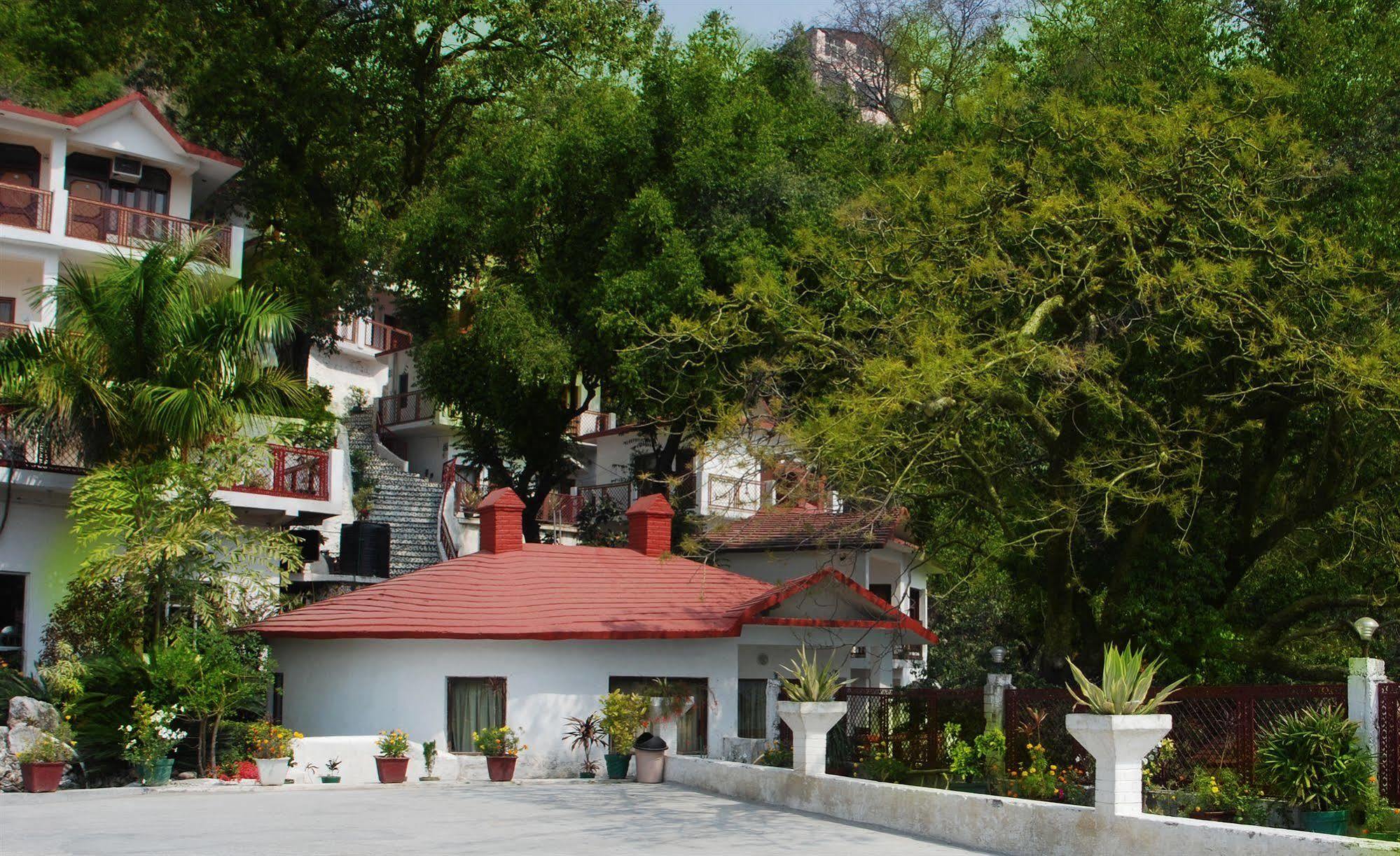 Ganga Beach Resort Rishikesh Exterior photo